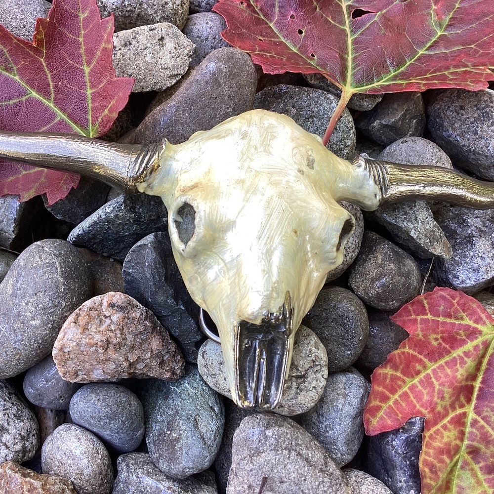 Outstanding Artisan Design Heavy Metal Longhorn Skull Belt Buckle